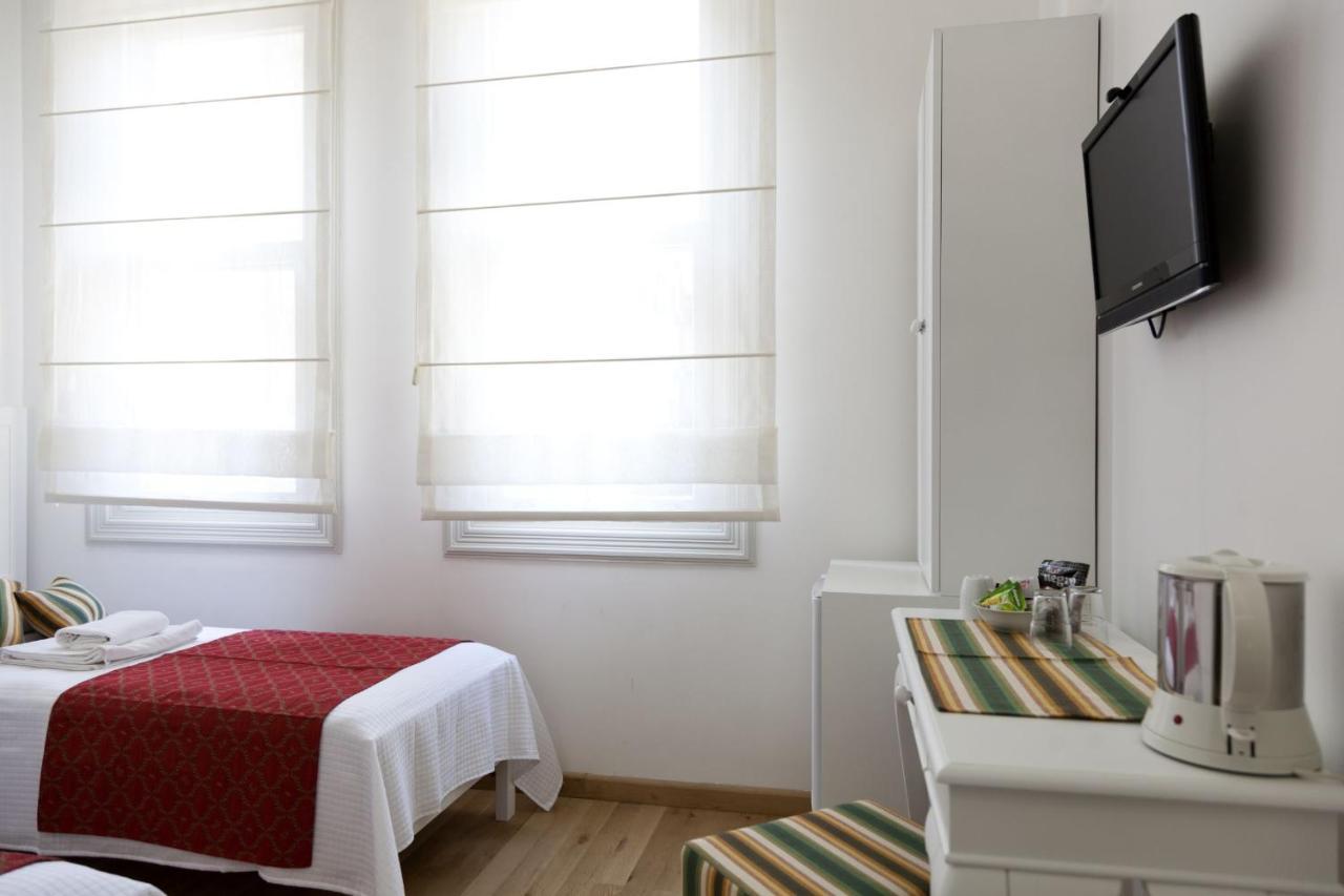 Pi Art Butik Otel Istanbul Exteriör bild